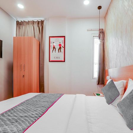 Townhouse Casa Grand Hotel Hyderabad Ngoại thất bức ảnh