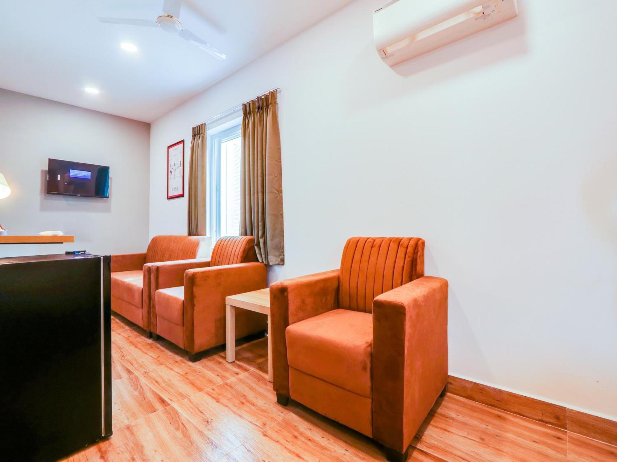 Townhouse Casa Grand Hotel Hyderabad Ngoại thất bức ảnh