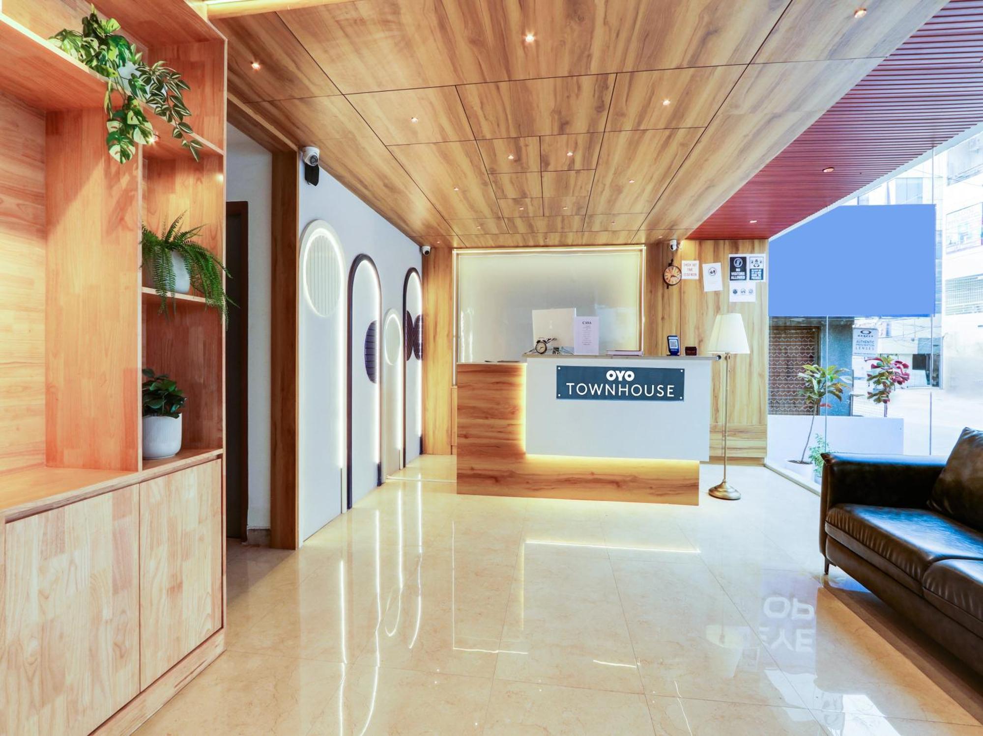Townhouse Casa Grand Hotel Hyderabad Ngoại thất bức ảnh
