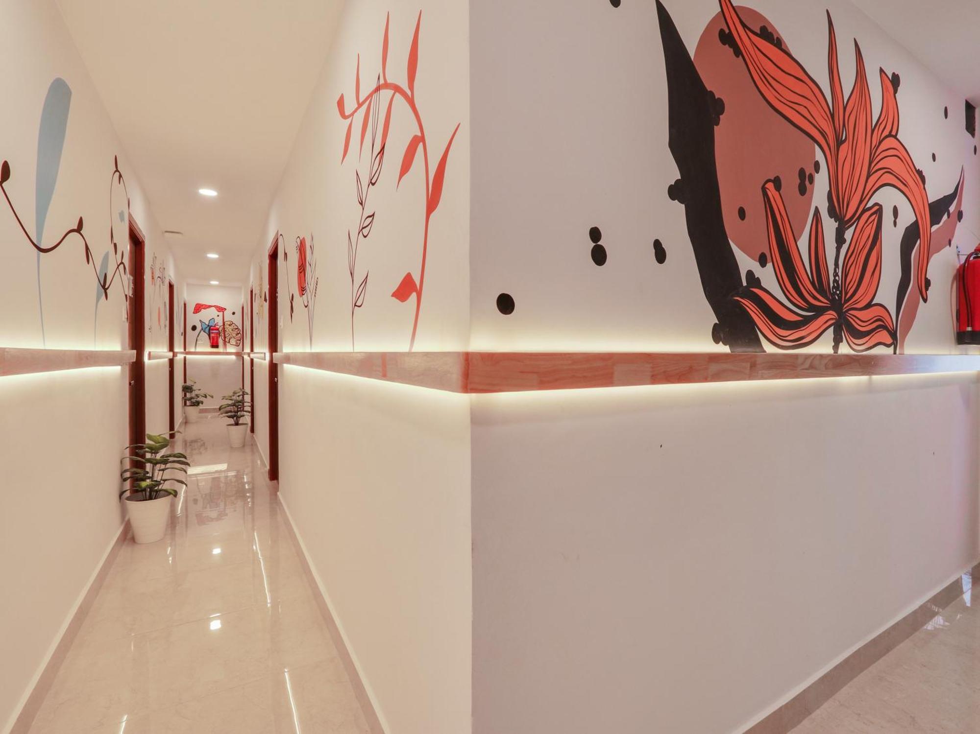 Townhouse Casa Grand Hotel Hyderabad Ngoại thất bức ảnh