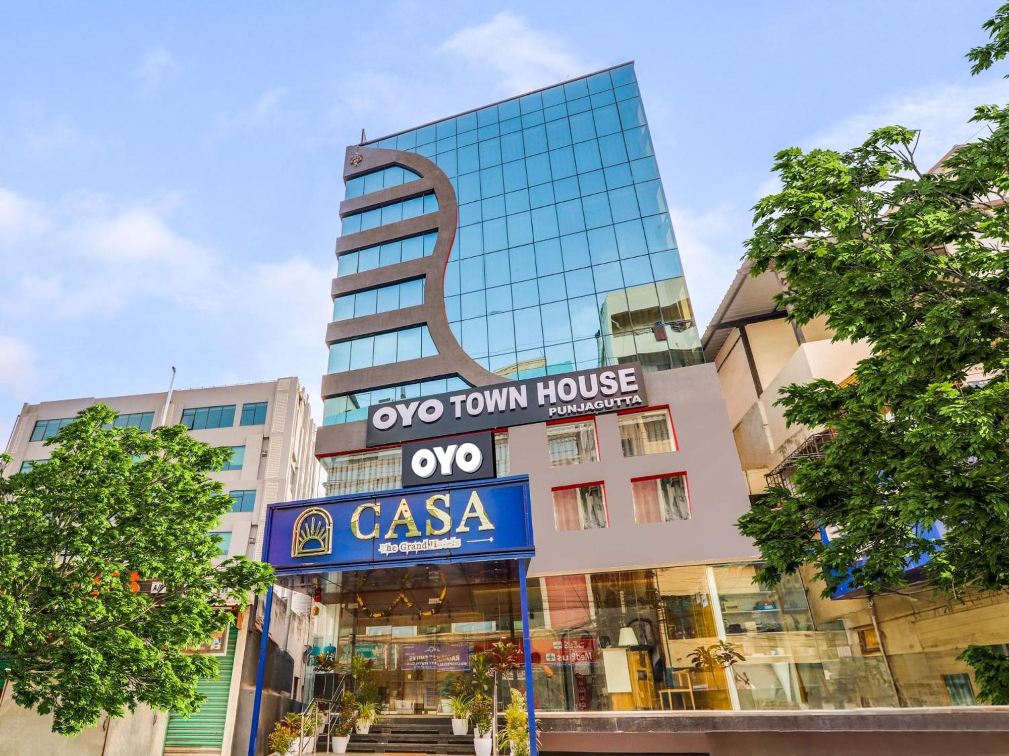 Townhouse Casa Grand Hotel Hyderabad Ngoại thất bức ảnh